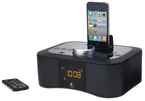 Logitech Clock Radio Dock S400 sa nám ukazuje