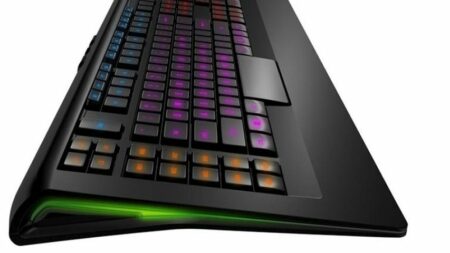 SteelSeries GameSense zobrazuje muníciu a zdravie pomocou LEDiek na klávesnici