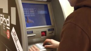 Šokujúce: Takto sa v Rusku hackujú bankomanty!