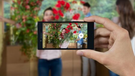 Sony predstavilo nové smartfóny s technológiou trojitého obrazového snímania