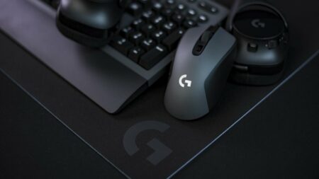 Logitech G predstavuje novú bezdrôtovú mechanickú klávesnicu a bezdrôtovú hernú myš s technológiou LIGHTSPEED