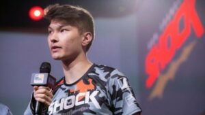 Najlepší hráč Overwatch na svete dal hre košom a prešiel ku konkurencii
