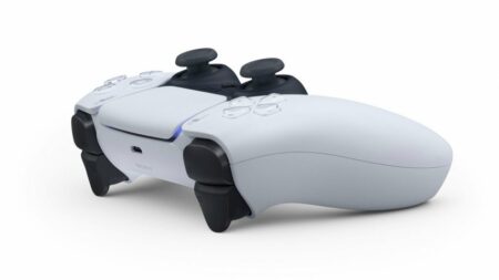 Nový DualSense ovládač k Playstation 5 umožní vývojárom implementovať do hier skvelé prvky