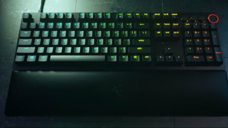 Nová najrýchlejšia klávesnica od Razer: Huntsman V2