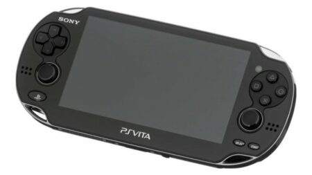 Bývalého šéfa PlayStation mrzí, že spoločnosť opustila PS Vita tak skoro