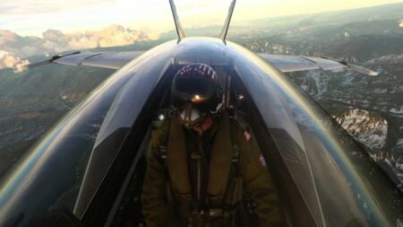 Microsoft Flight Simulator sa konečne dočká Top Gun: Maverick expanzie