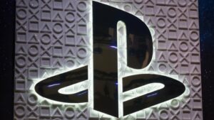Microsoft chcel vydať predplatné Xbox Game Pass na PlayStation konzolách, no Sony to zablokovalo