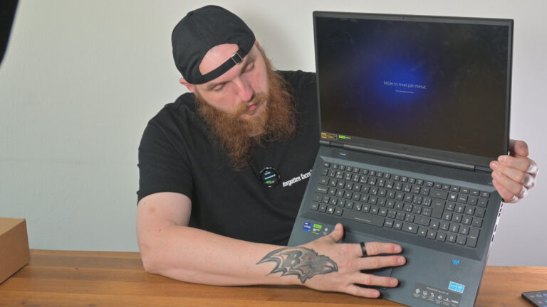 Acer Predator Helios 18