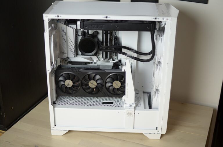 Gigabyte X670E AORUS PRO X