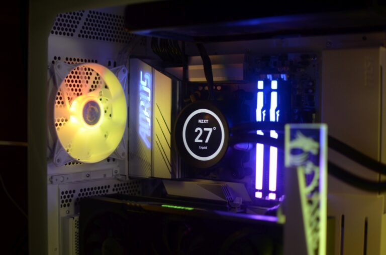 Gigabyte X670E AORUS PRO X