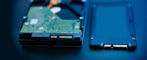Po grafických kartách je na rade úložisko. AI boom zvyšuje ceny HDD a SSD HDD SSD