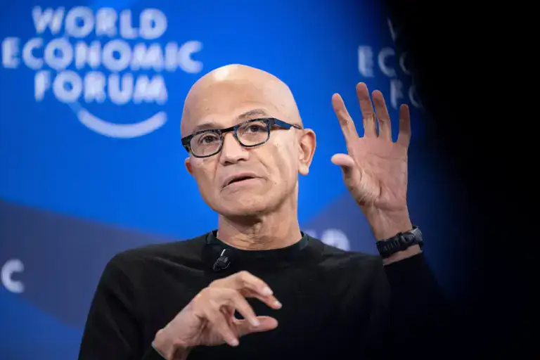 Umelá inteligencia môže skončiť fiaskom. Šéf Microsoftu varuje pred prasknutím bubliny Satya Nadella