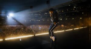 Jaafar Jackson je ako kópia svojho strýka, no ani to film o Michaelovi Jacksonovi nezachránilo Michael