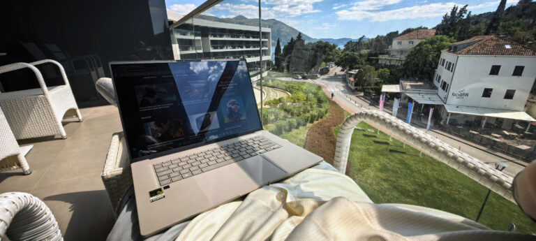 ASUS Zenbook A16 UX3607OA