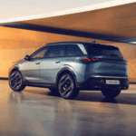 Peugeot e-5008 Dual Motor