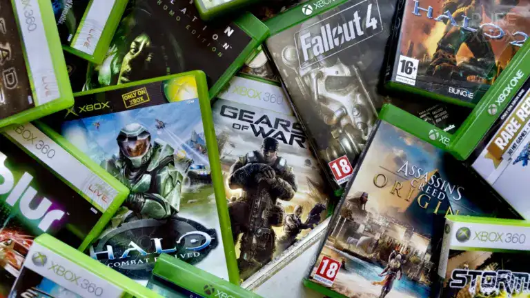 Máte doma desiatky Xbox diskov? Microsoft údajne chystá spôsob, ako ich premeníte na digitálne verzie Xbox disky