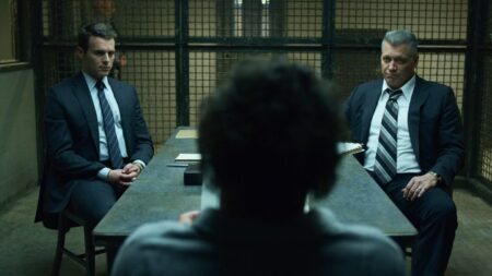 Obrovská škoda pre divákov: Týchto 15 geniálnych seriálov Netflix predčasne zarezal Mindhunter