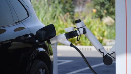 Geely EV nabíjanie