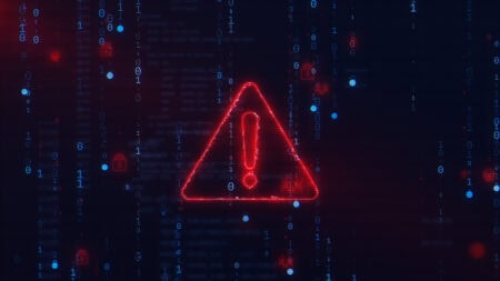 Stačí len obyčajné prezeranie webu! Nový vírus dokáže infikovať zariadenie bez toho, aby používateľ klikol na odkaz Výstražná správa, Oznámenie počítača na obrazovke